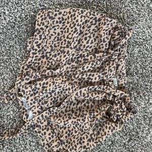 Cheetah print shorts with tie at waist